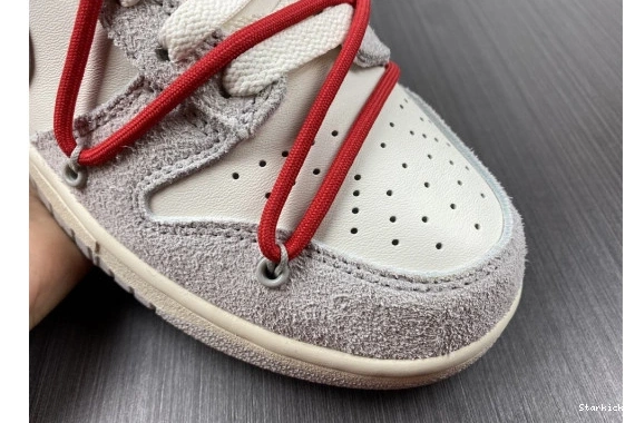 DJ0950-103 Dunk Low Lot Nike O-W 40 0930